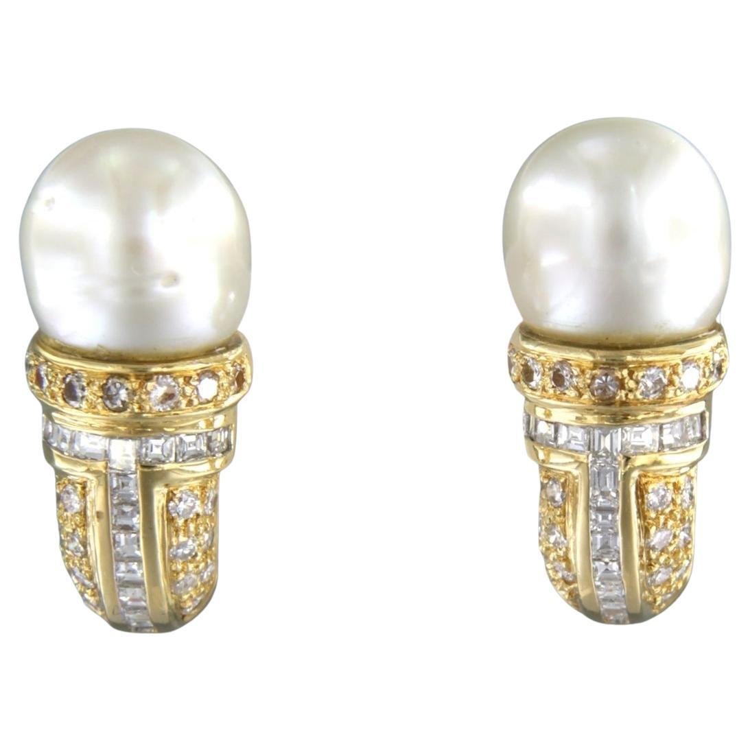 Boucles d'oreilles en or 18 carats avec diamants taille carrée, perles et brillantes jusqu'à 1,50 carat en vente