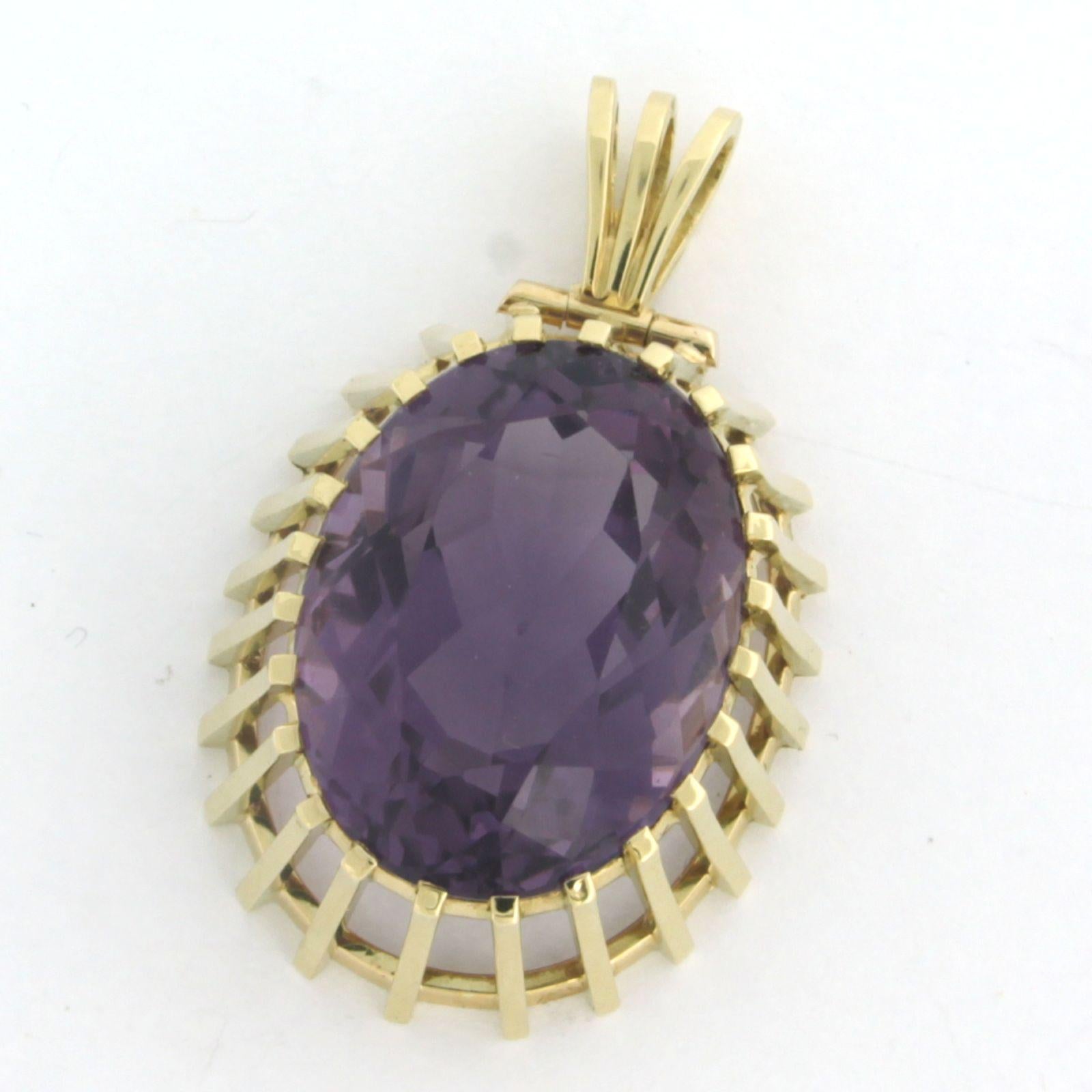 Ciondolo con ametista fino a 20,00ct in oro giallo 14k 10,5 grammi In condizioni ottime in vendita a The Hague, ZH