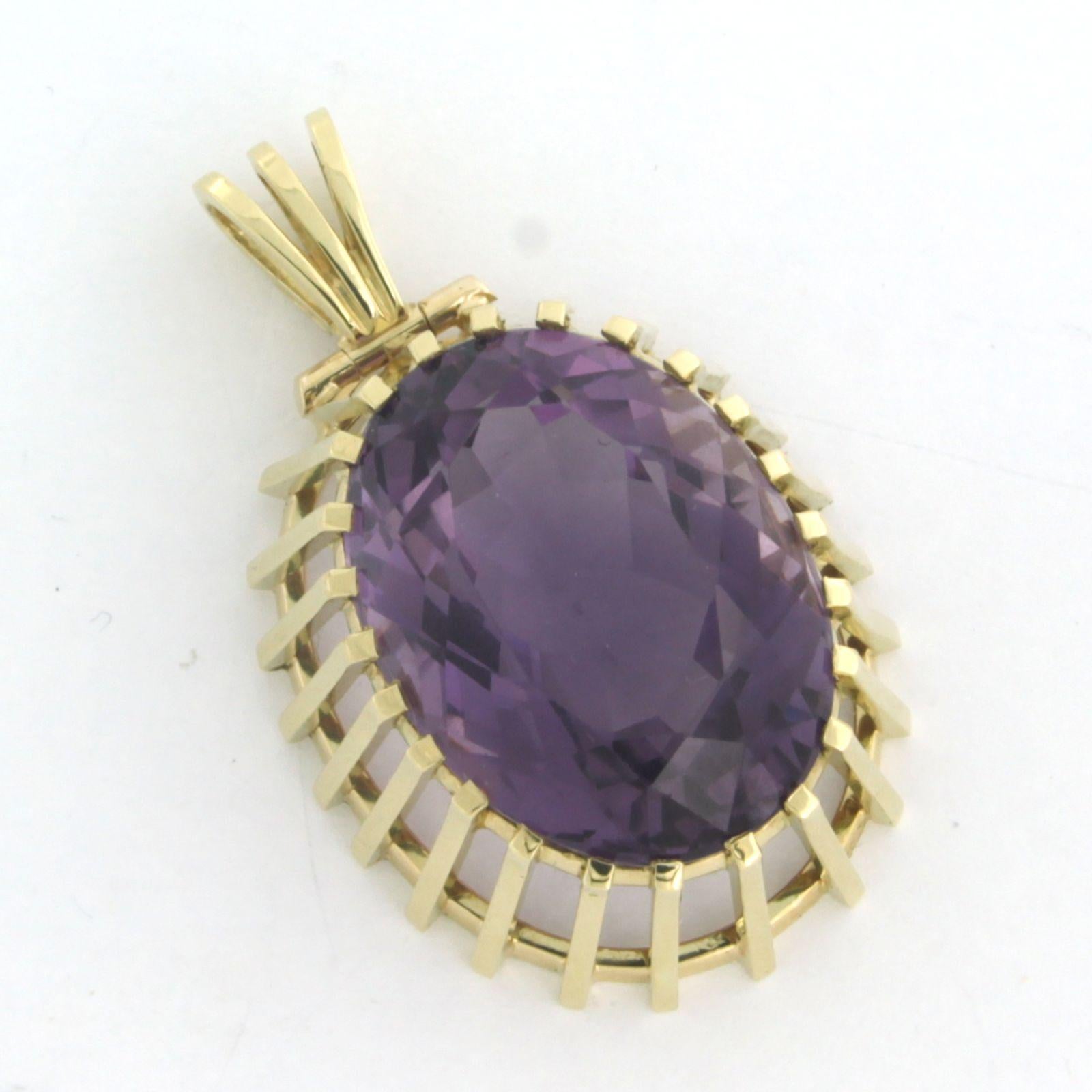Donna Ciondolo con ametista fino a 20,00ct in oro giallo 14k 10,5 grammi in vendita