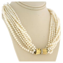 Pearl Necklace with gold lock with single cut diamonds up to 0.10ct 14k gold