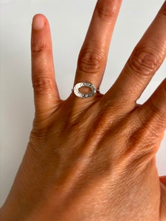 Anillo con diamantes de talla simple de hasta 0,05 ct, oro blanco de 18 k, 1,6 gramos