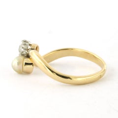 Ring with pearl and old mine cut diamond up to 0.20ct 18k gold 2.5 grams