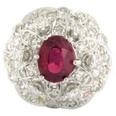 JUGENDSTILL platinum ring with ruby, brilliant and single cut diamonds