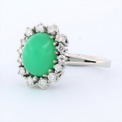 Ring with chrysophrase and brilliant cut diamonds up to 0.30ct 14k gold 5.4 gram
