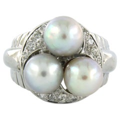 Anillo de estilo Art Nouveau con perlas y diamantes de talla «old mine» de hasta 0,40 ct, en oro de 18 k