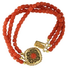 Bracciale in stile vittoriano con perline di corallo, oro 14k, 29,0 grammi