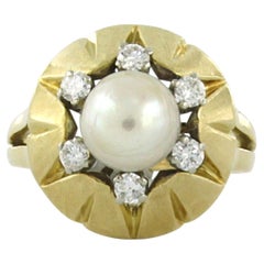 Anello con perla e diamanti taglio brillante fino a 0,25 carati in oro 18 carati 8,2 grammi