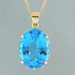 Necklace and pendant with Swiss blue topaz up to 100ct 18k gold 55.4 grams