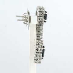 Orecchini con zaffiro da 4,00 ct e diamanti a taglio brillante fino a 1,50 ct, in oro 18k