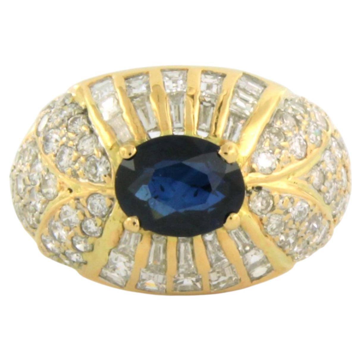Anello da cocktail in oro bicolore 18 carati con zaffiro da 1,40 ct e diamanti da 2,20 ct in vendita
