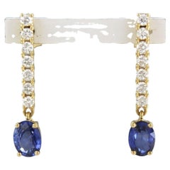 Orecchini con zaffiro 1,75ct e diamanti taglio brillante fino a 0,54ct in oro 18k