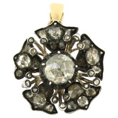 Colgante victoriano con diamantes talla rosa de hasta 1,50 ct Oro de 14 quilates y plata