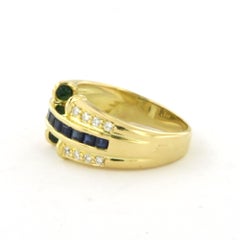 Anello con zaffiro e diamanti a taglio brillante fino a 0,16 ct, oro 18 carati, 5,5 grammi