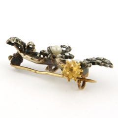 VICTORIAN brooch with pearls and rose cut diamonds up to 0.40ct 18k gold, silver