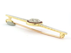 ART DECO Brosche mit Rubin und alten Diamanten im Minenschliff bis zu 0,50ct 18k Gold 5,9 gr