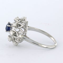 Ring with sapphire and brilliant cut diamonds up to 0.32ct 18k gold 5.0 grams