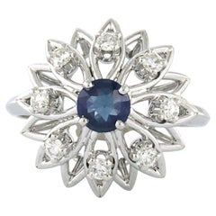 Ring with sapphire and brilliant cut diamonds up to 0.32ct 18k gold 5.0 grams