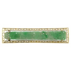 Antique brooch with jade 14k gold 12.9 grams