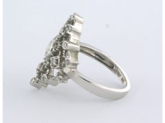 Cocktail ring with brilliant cut diamonds up to 0.14ct 10k gold 4.7 grams
