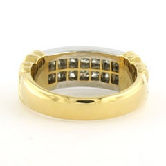 Ring with princess cut diamonds up to 0.70ct 18k gold 7.7 grams