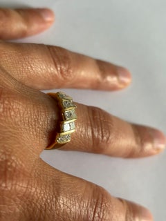 Ring with princess cut diamonds up to 1.00ct 18k gold 5.1 grams