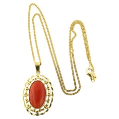 Necklace and pendant with coral 14k yellow gold 8.8 grams
