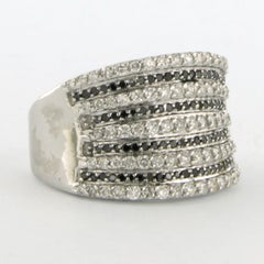 Ring with black and white diamonds up to 1.50ct 14k gold 5.6 grams