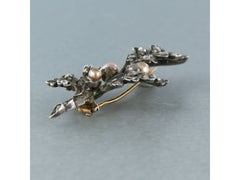 VICTORIAN brooch with pearls and rose cut diamonds up to 0.50ct 18k gold, silver