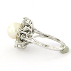 COCKTAIL ring with pearl, baguette and brilliant cut diamonds 18k gold
