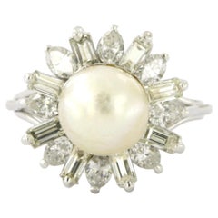 COCKTAIL ring with pearl, baguette and brilliant cut diamonds 18k gold