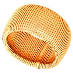 Chic Italian Gold Wide Tubogas Bangle Bracelet