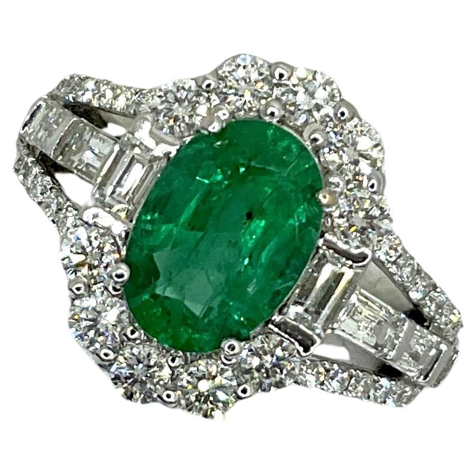 18k Gold Art Deco Zambian Emerald Cocktail Ring 2.05 cts with 1.49 ct Diamonds  For Sale