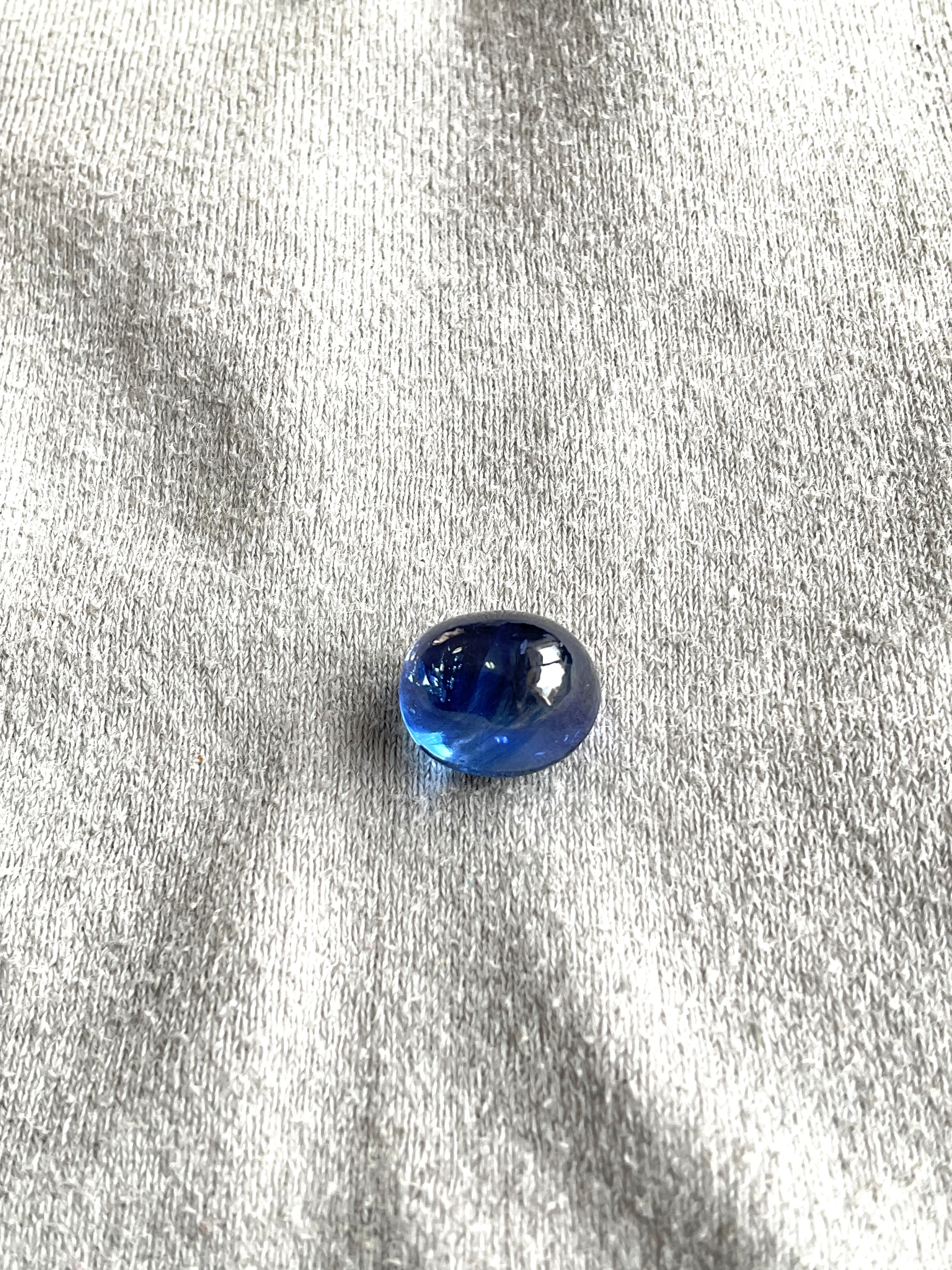Ceylon Blue Sapphire Cabochon for Fine Jewellery

Gemstone: Blue Sapphire Heated
Type : Ceylon
Shape: cabochon 
Carat weight: 12.83 Carats
Size - 12.76x11.11x8.75