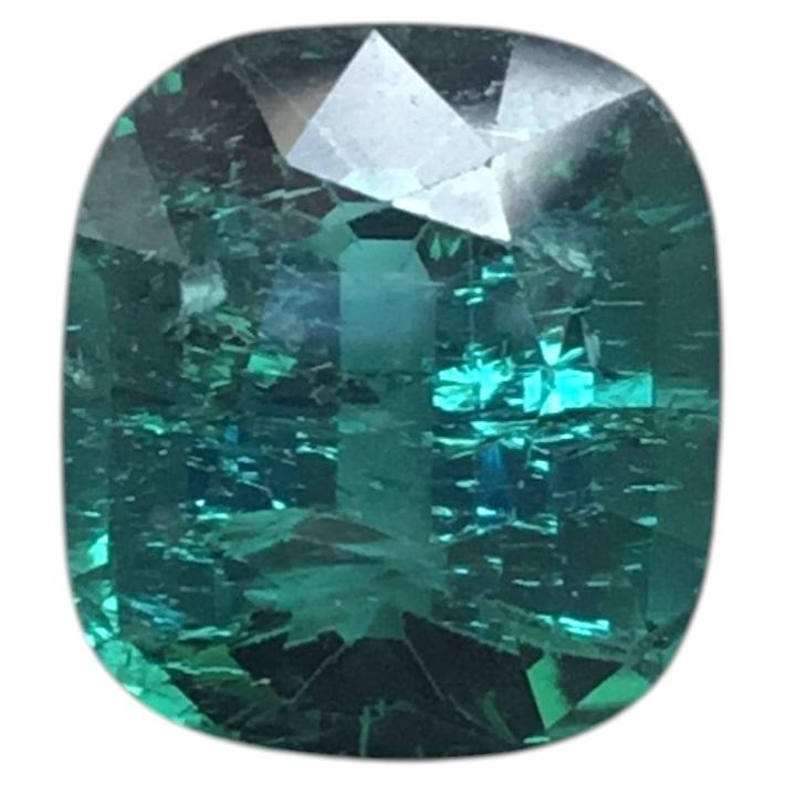 7,28 quilates de turmalina con corte en cojín. Piedra preciosa natural de primera calidad.