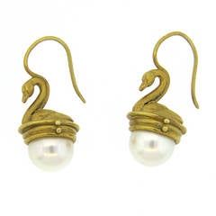 Lilly Fitzgerald Pearl Gold Swan Earrings