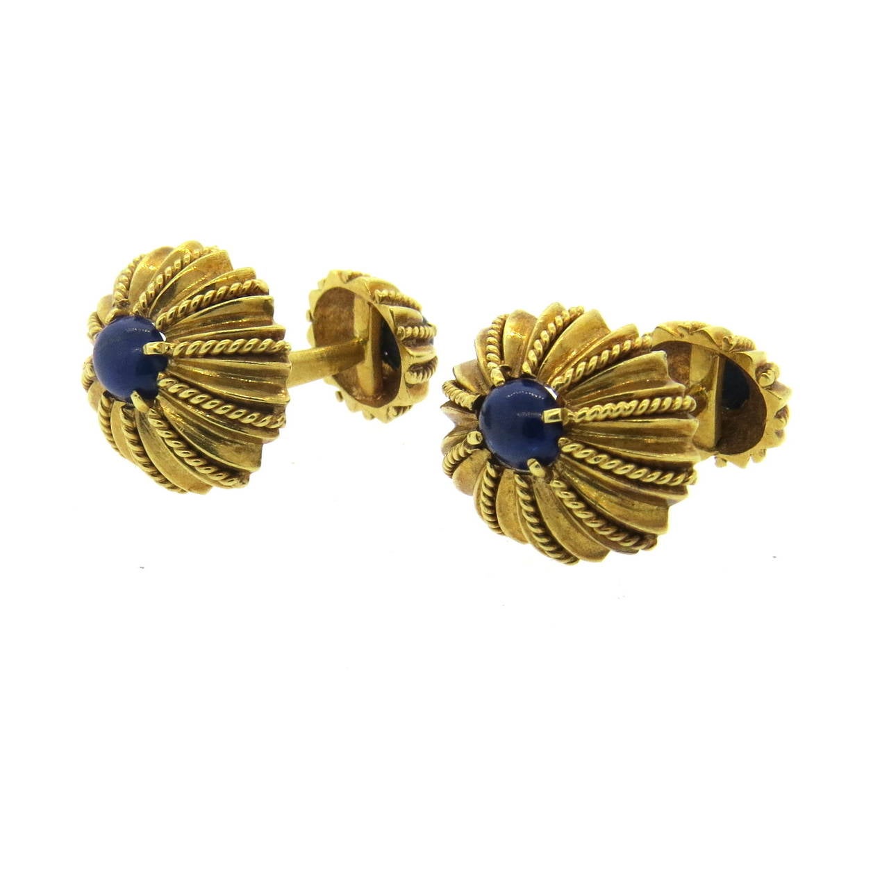 Vintage circa 1960s 18k gold cufflinks with lapis lazuli stones. Tops measure 19mm x 15mm, backs - 12mm x 10mm. Marked 5439 N.M. weight - 15.4gr