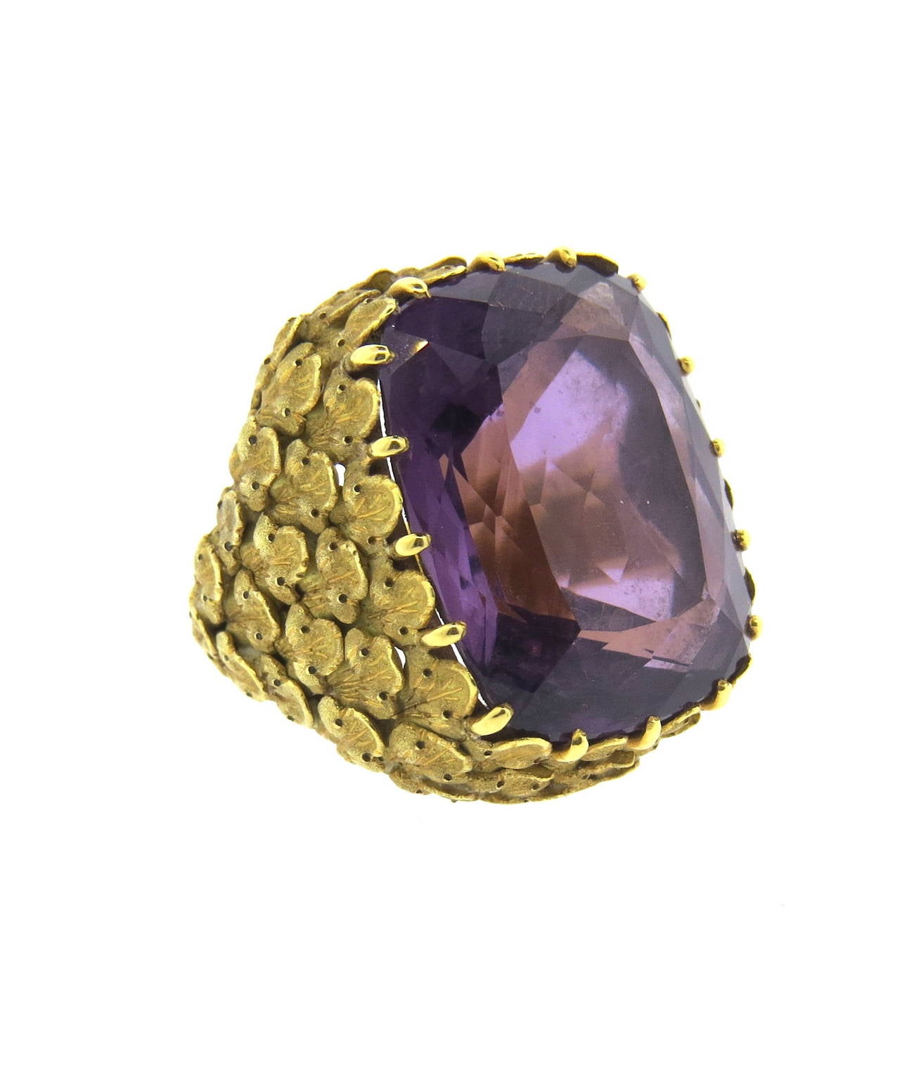Impressive 1960s Amethyst Hand Engraved Gold Large Ring In Excellent Condition In Lambertville, NJ