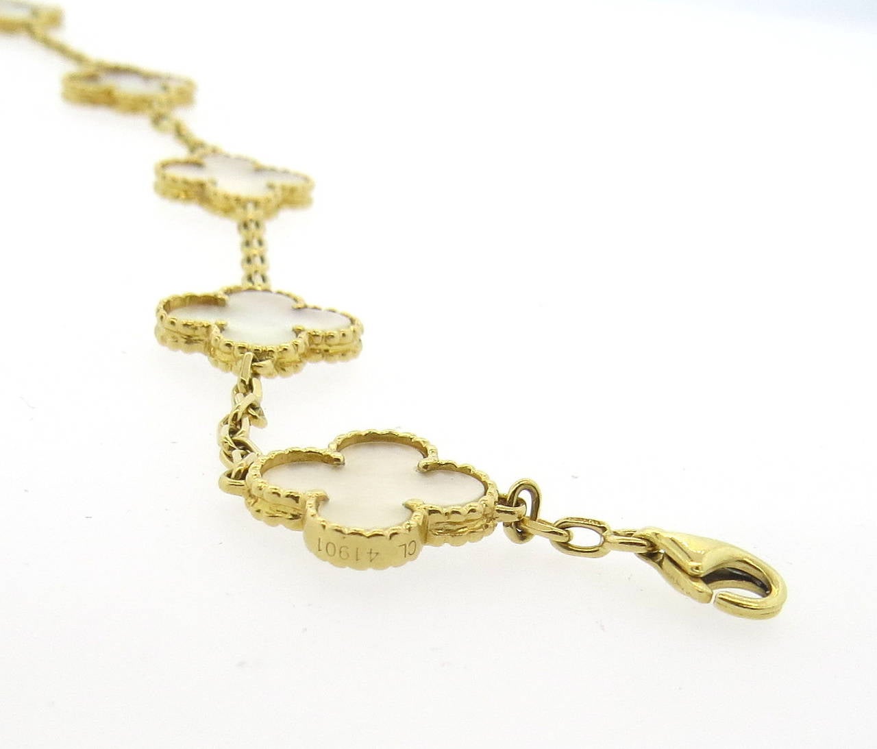 vca mop bracelet