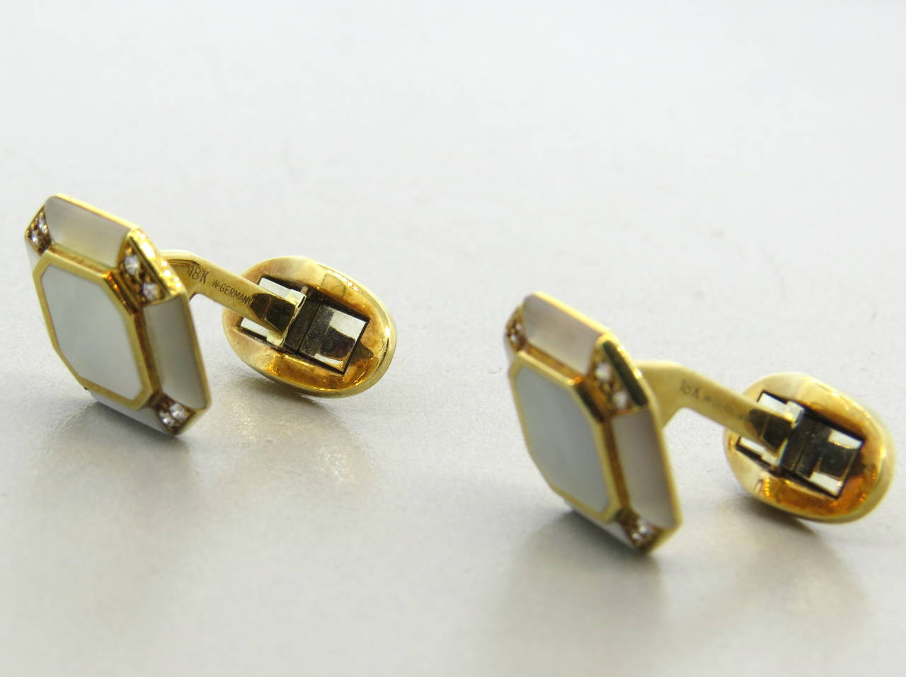 Diamond Mother of Pearl Gold Cufflinks In Excellent Condition In Lambertville, NJ