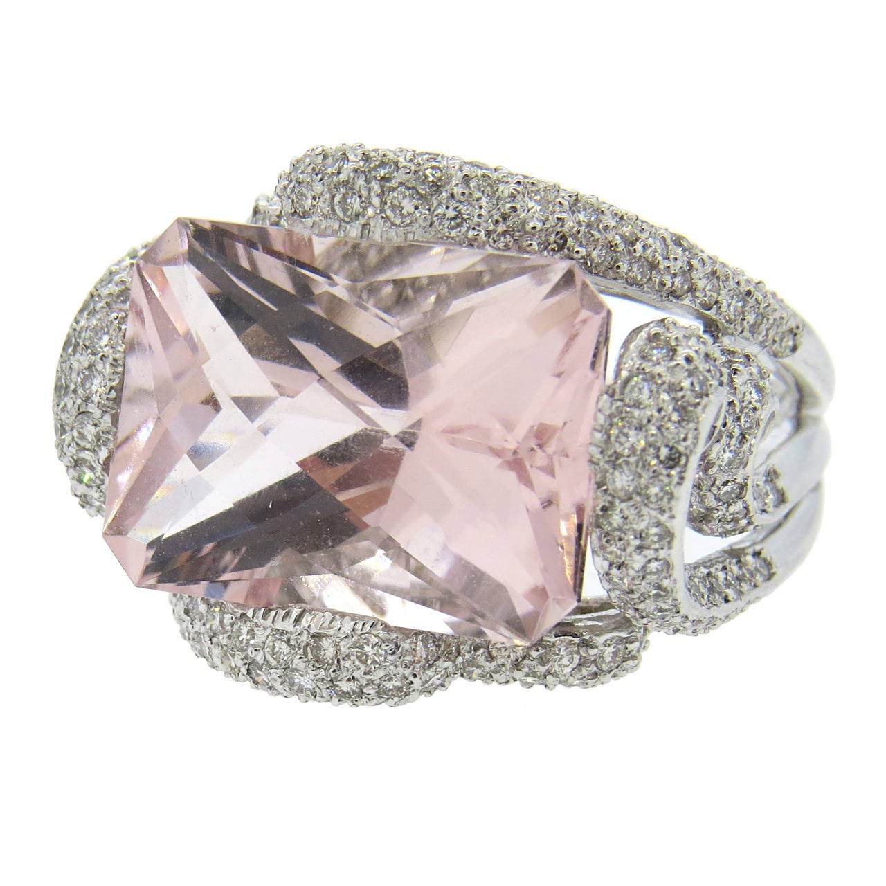 Modern Diamond Morganite Gold Ring