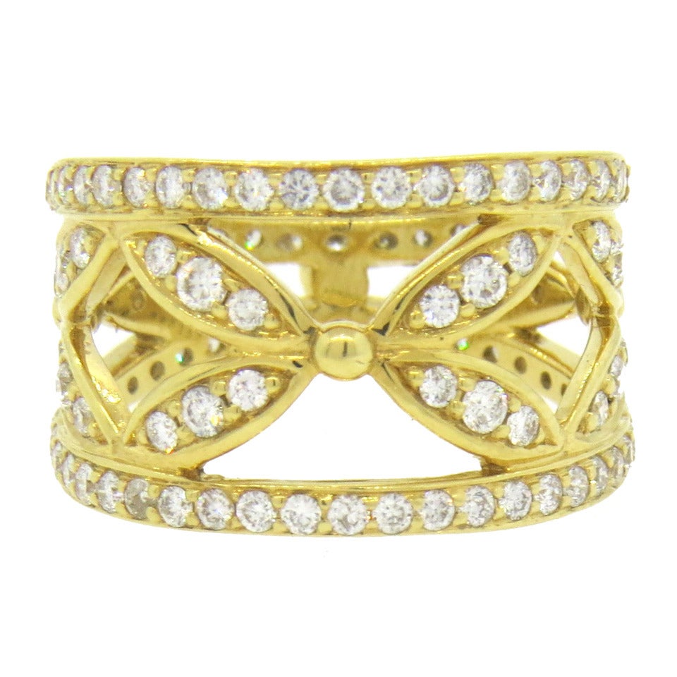 Temple St. Clair Foglia Diamond Gold Ring