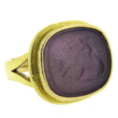 Elizabeth Locke Gold Venetian Glass Intaglio Ring