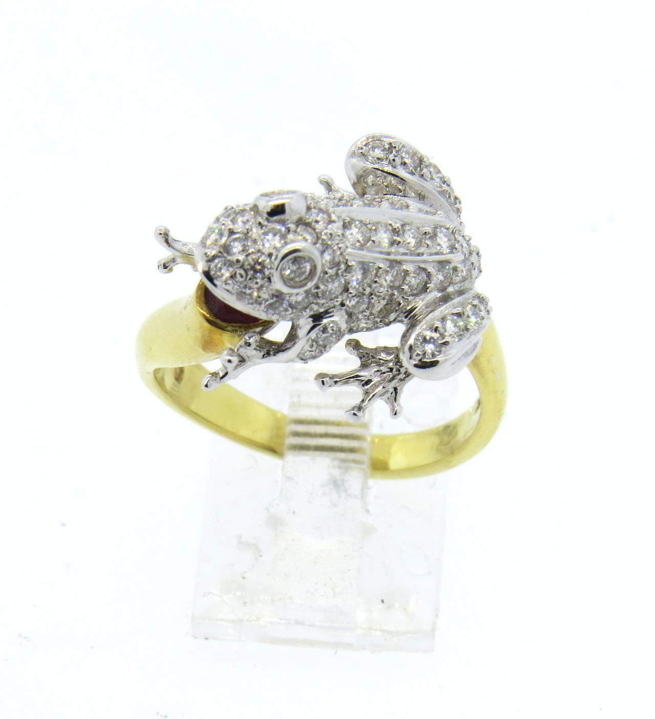 Diamond Ruby Gold Frog Ring In Excellent Condition In Lambertville, NJ