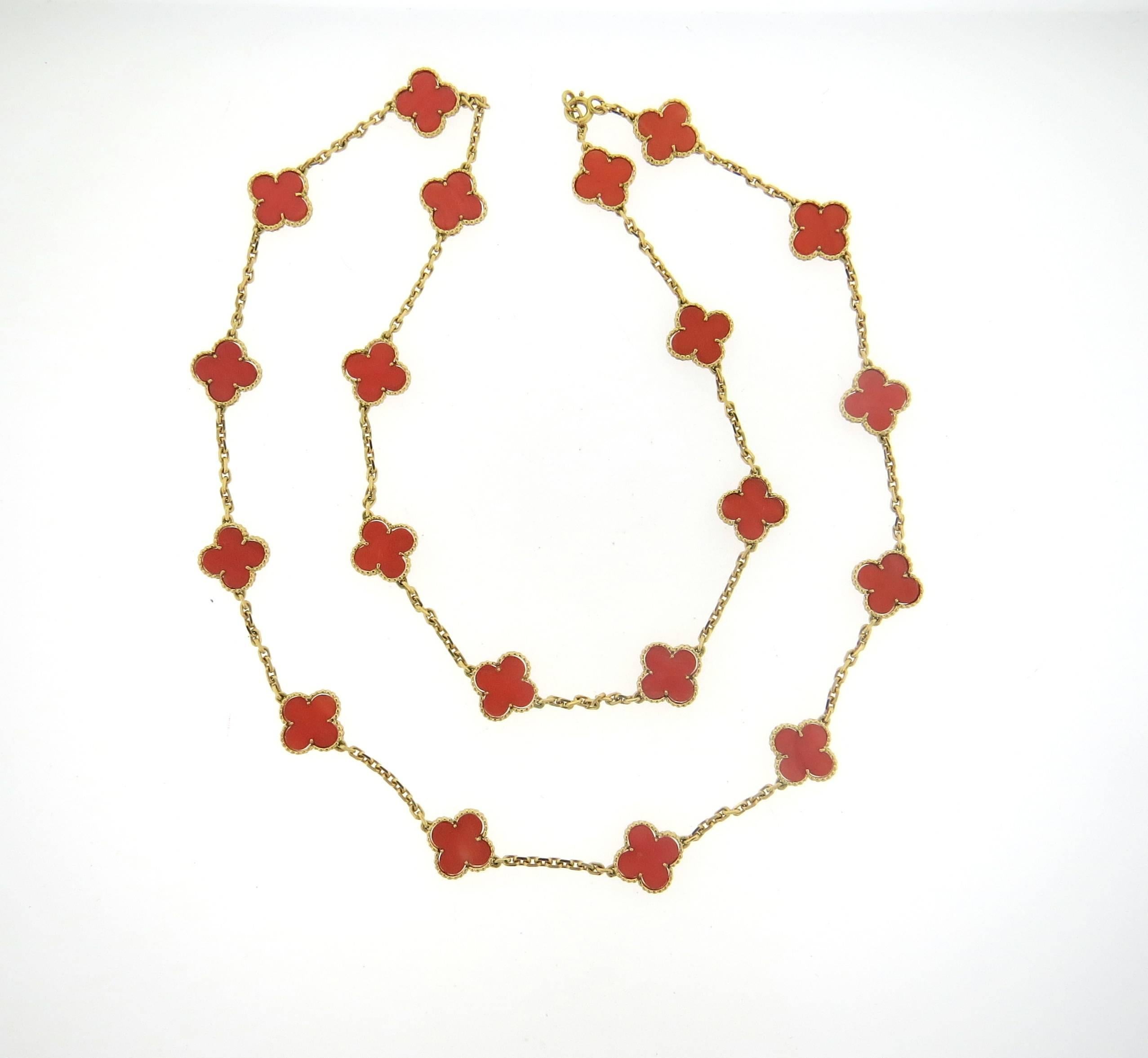 Van Cleef & Arpels Vintage Alhambra Koralle Gold 20 Kleeblatt Motiv Halskette Damen