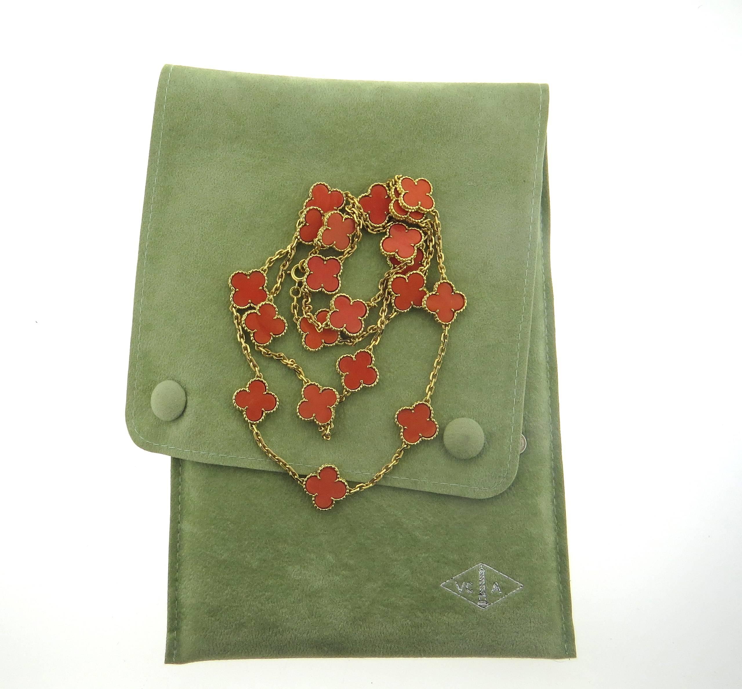 clover motif jewelry