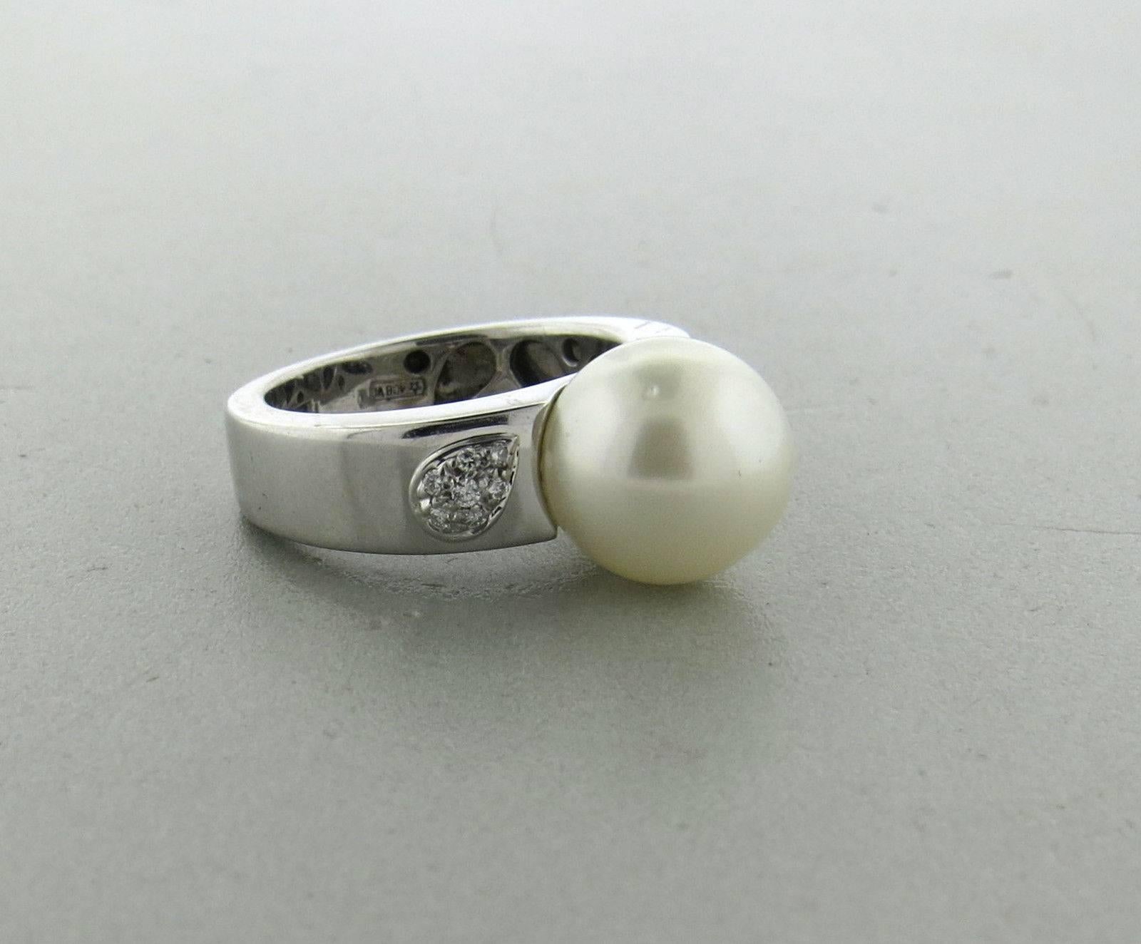 Chimento South Sea Pearl Diamond Gold Ring In Excellent Condition In Lambertville, NJ