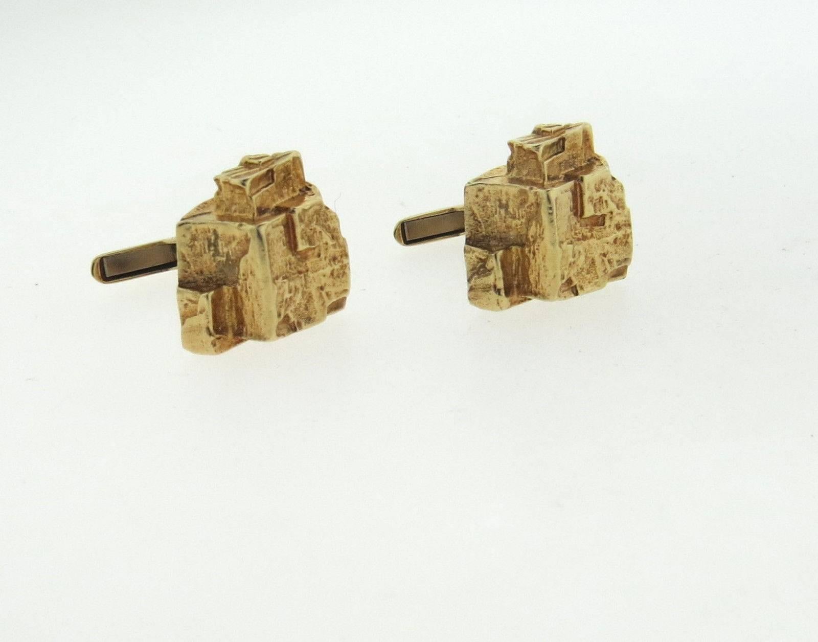 Modernist Gold Free Form Cufflinks In Excellent Condition In Lambertville, NJ