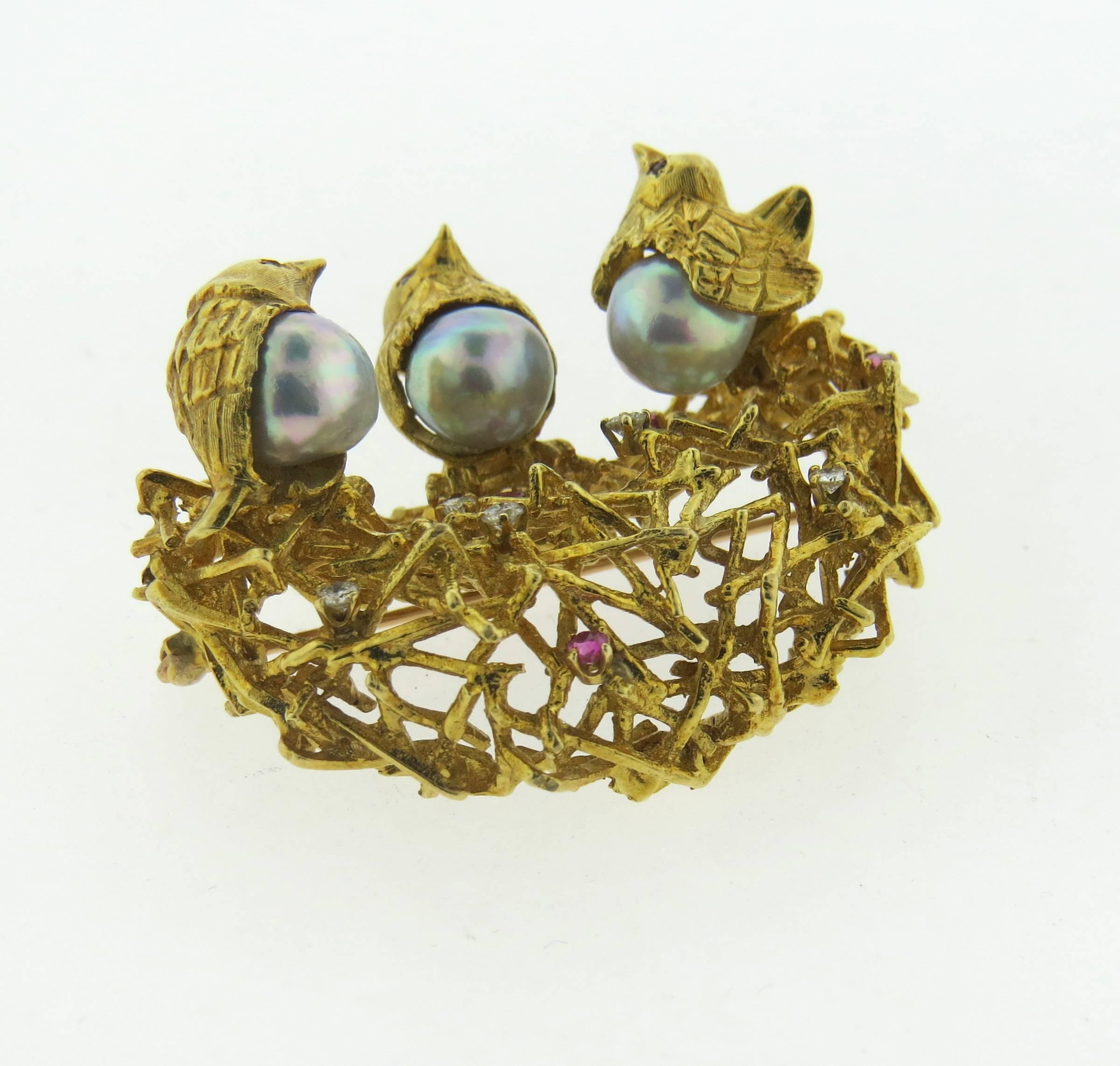 Adorable Pearl Ruby Diamond Gold Bird Nest Brooch Pin  In Excellent Condition In Lambertville, NJ