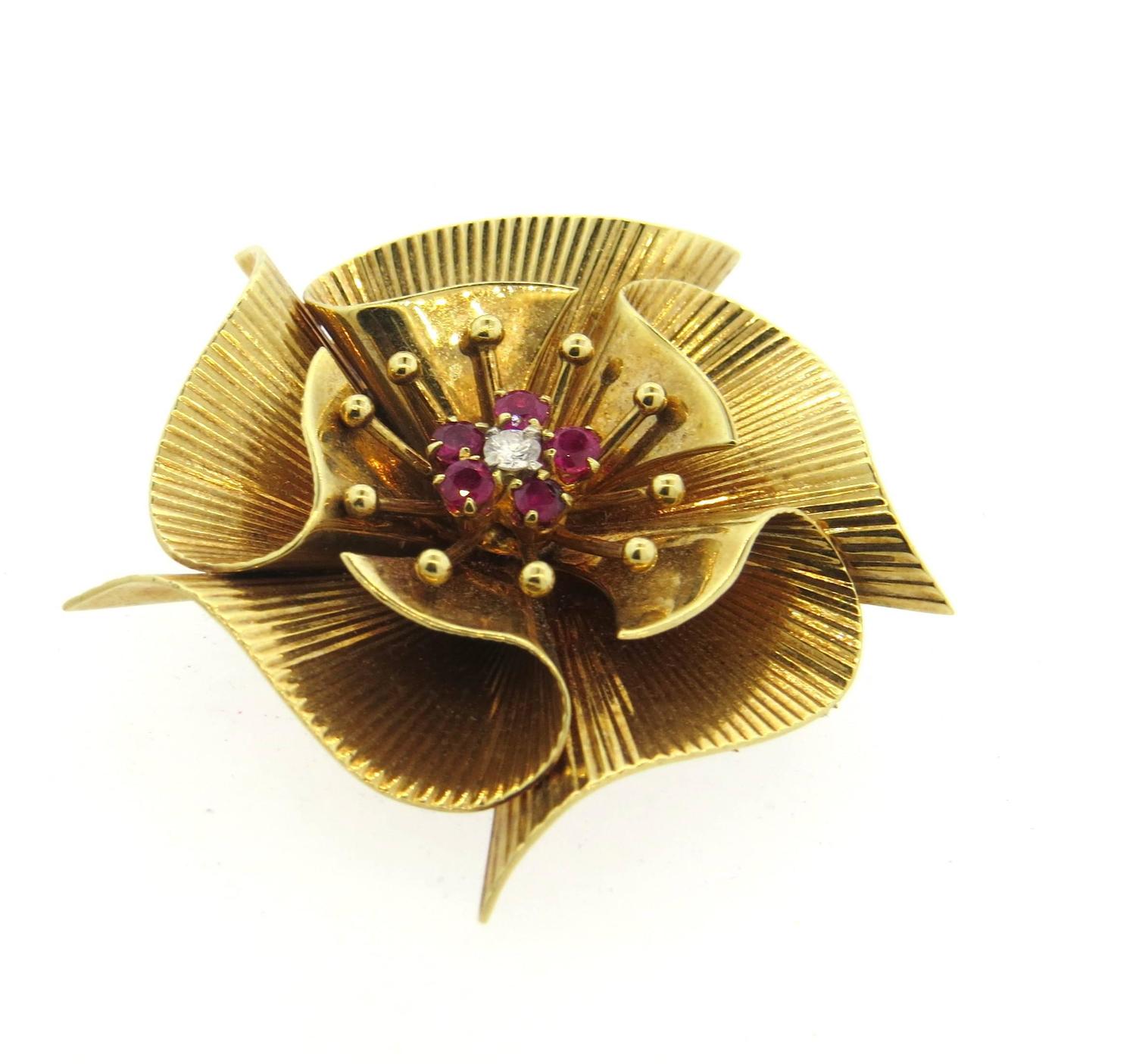 Classic Retro Gold Diamond Ruby Brooch Pin at 1stdibs