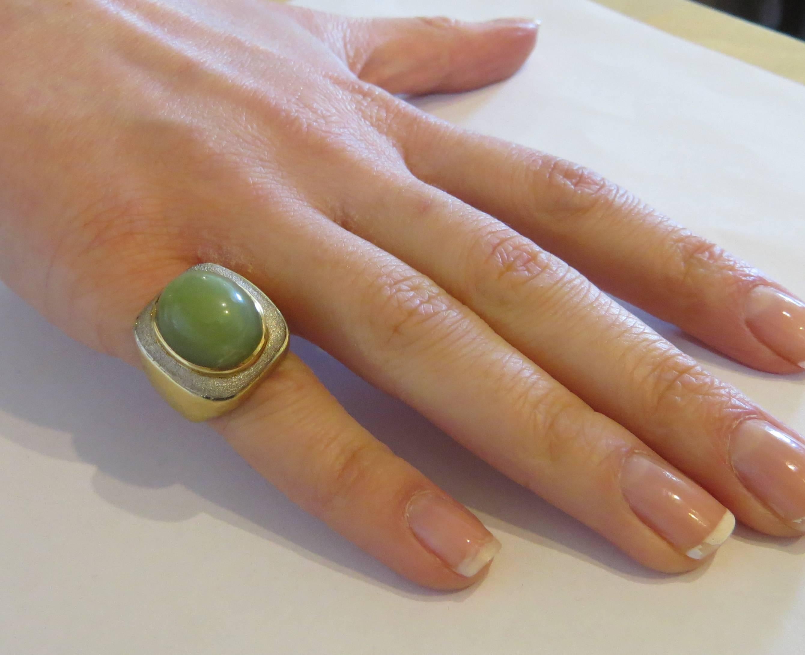 Modernist Burle Marx Green Gemstone Gold Cabochon Ring  1